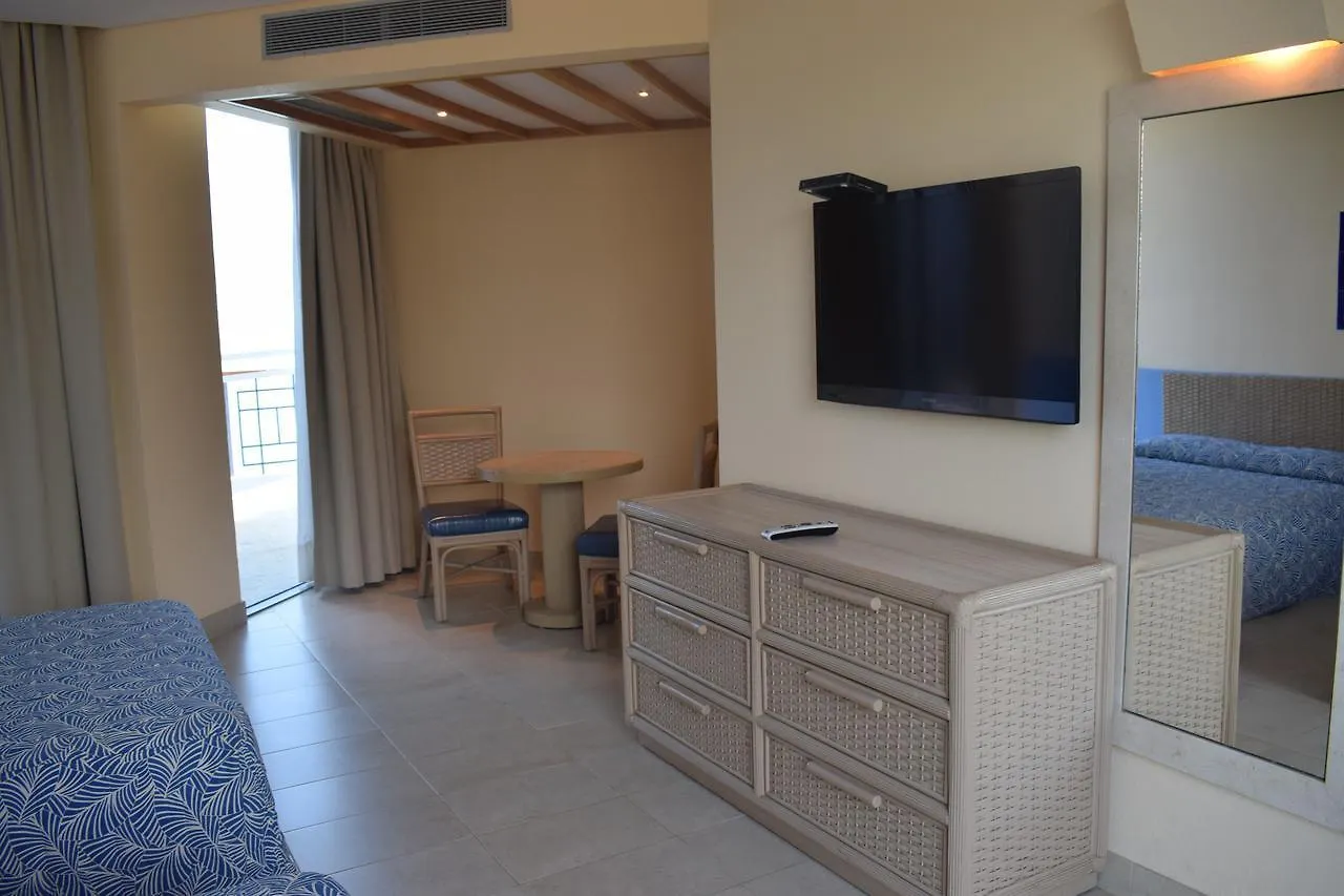 Zuana Beach Resort 1 Week Gaira Ξενοδοχείο